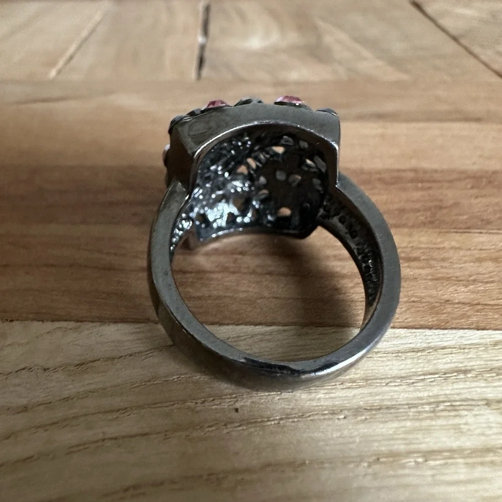 Vintage Cocktail Ring Size 8 Floral Multicolor Rhinestones Charcoal Gunmetal‎